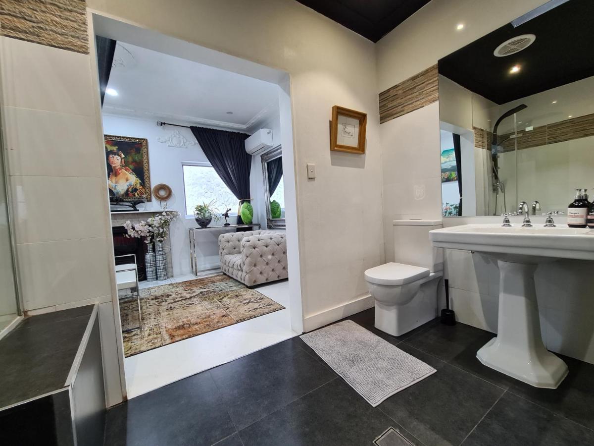 Bamboo House, Close To The City & Airport & Train Station And Brighton Le Sands Beach Sydney Luaran gambar